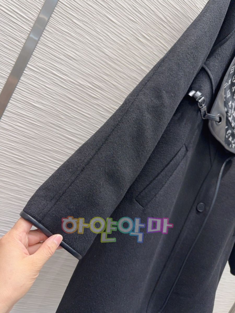 하얀악마 루이 코트 (9).jpg