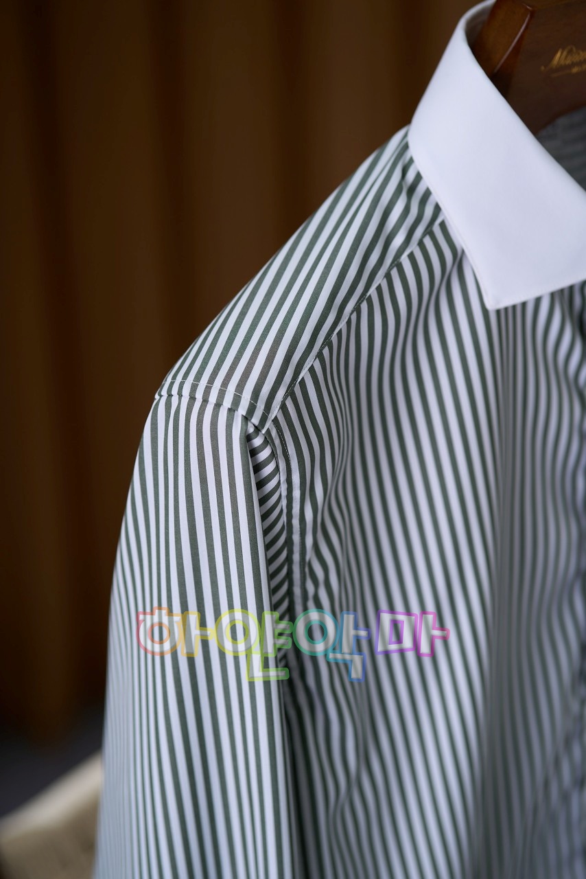 하얀악마 쿠치 셔츠 (5).jpg