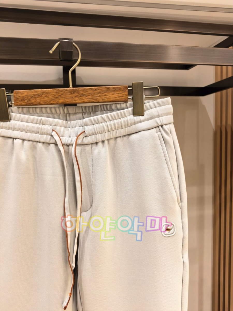 하얀악마 제냐 바지 (9).jpg