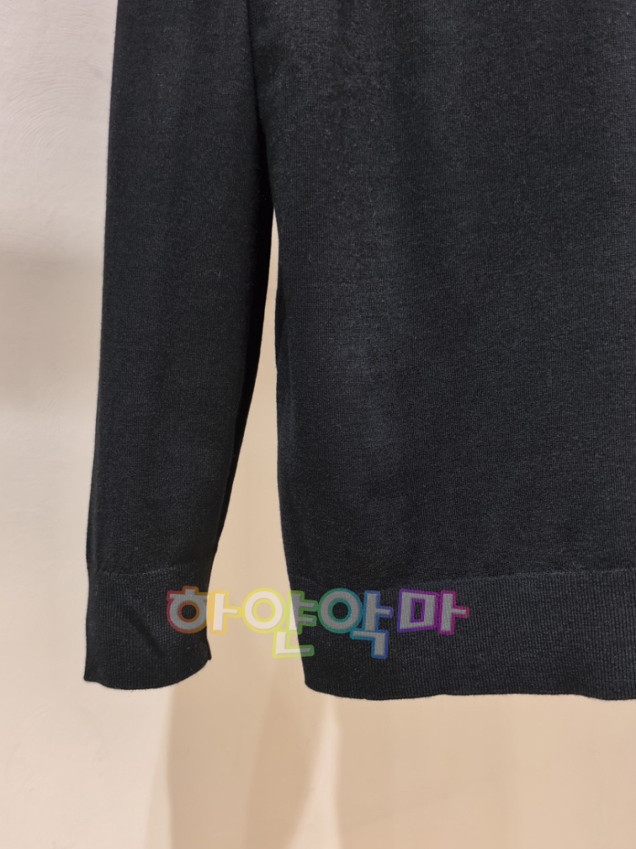 하얀악마 제냐 니트 (12).jpg