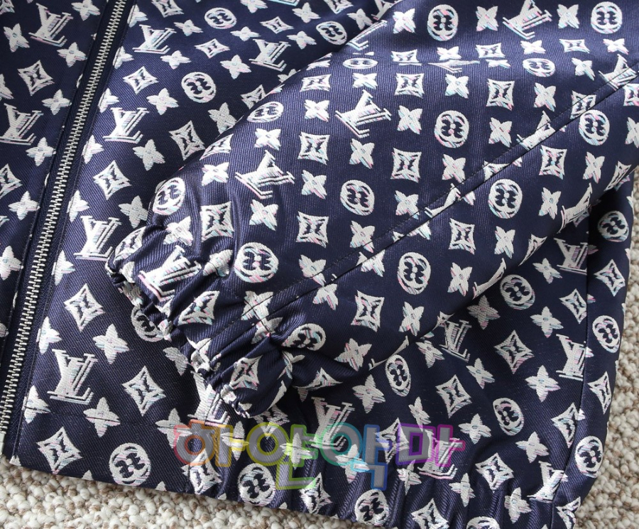 하얀악마 루이 점퍼 (9).jpg