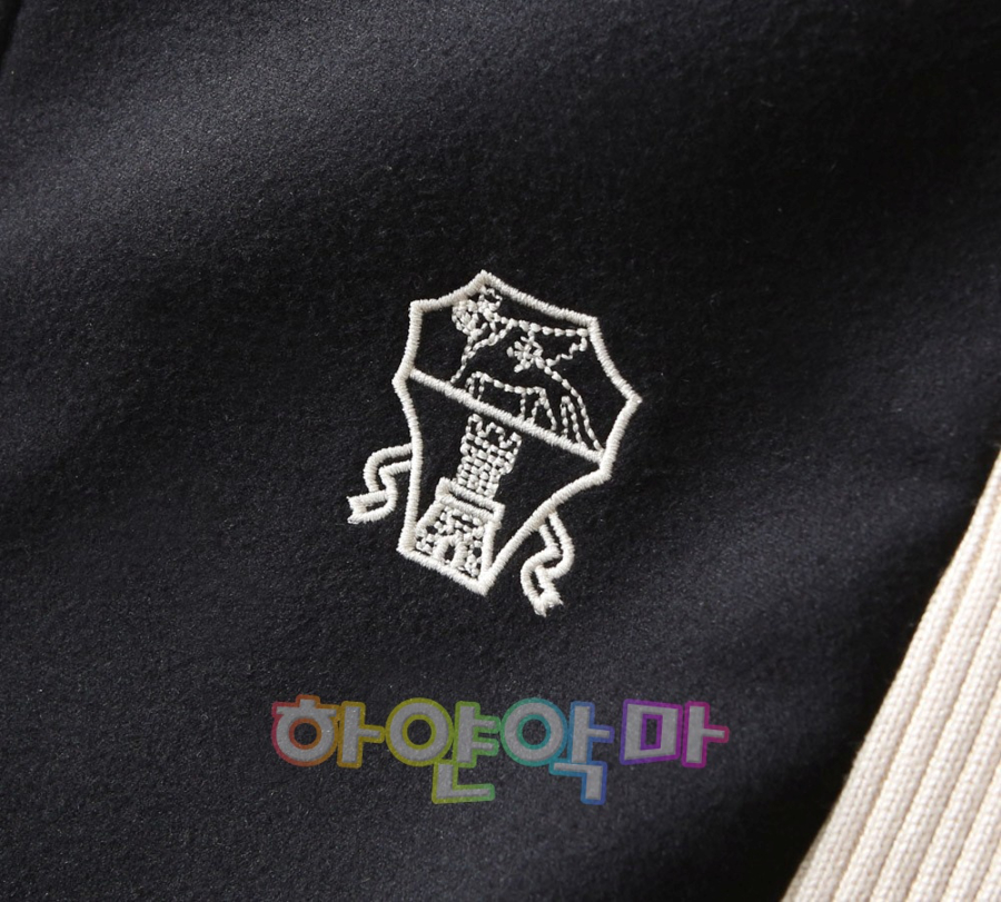 하얀악마 쿠치 점퍼 (9).jpg