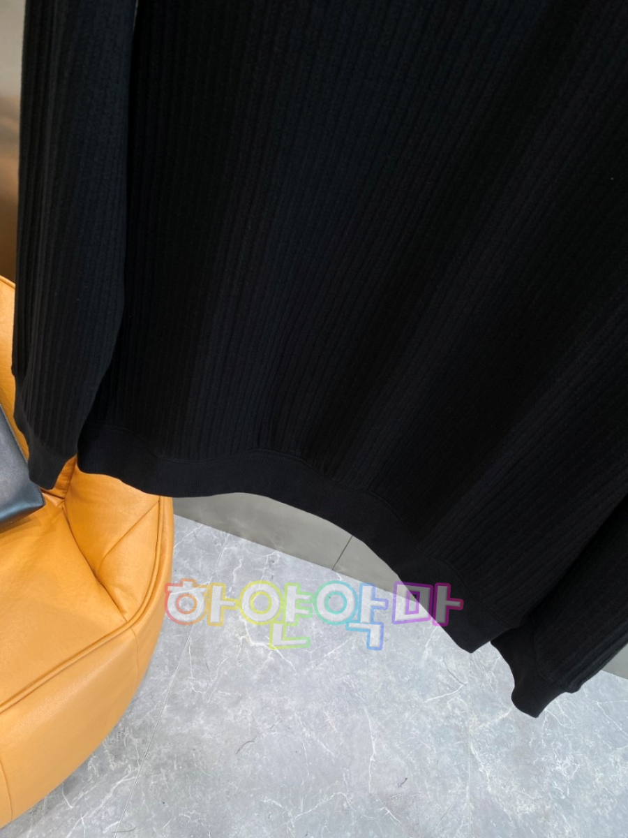 하얀악마 로로 니트 (7).jpg