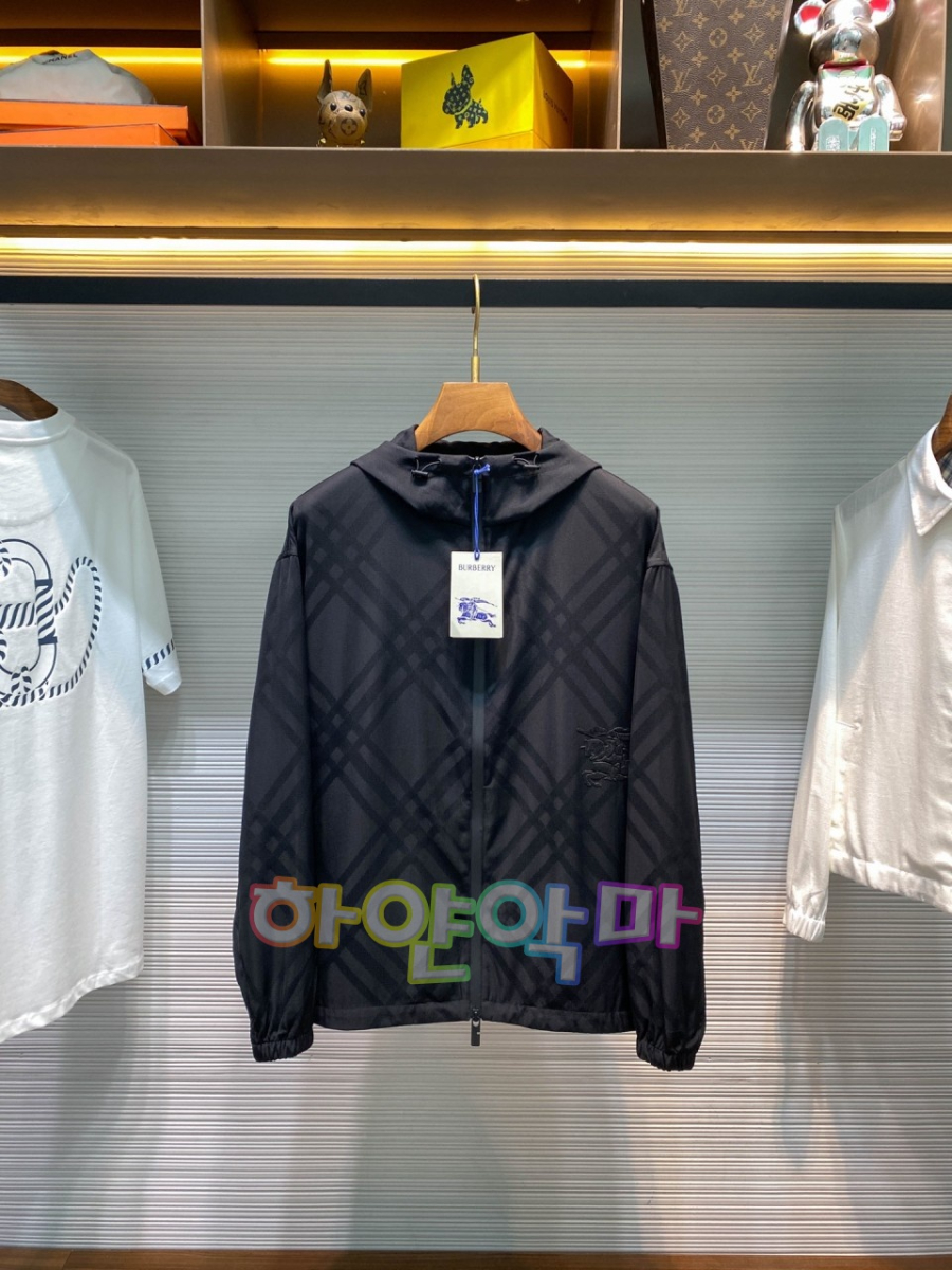 하얀악마 버버리 점퍼 (3).jpg