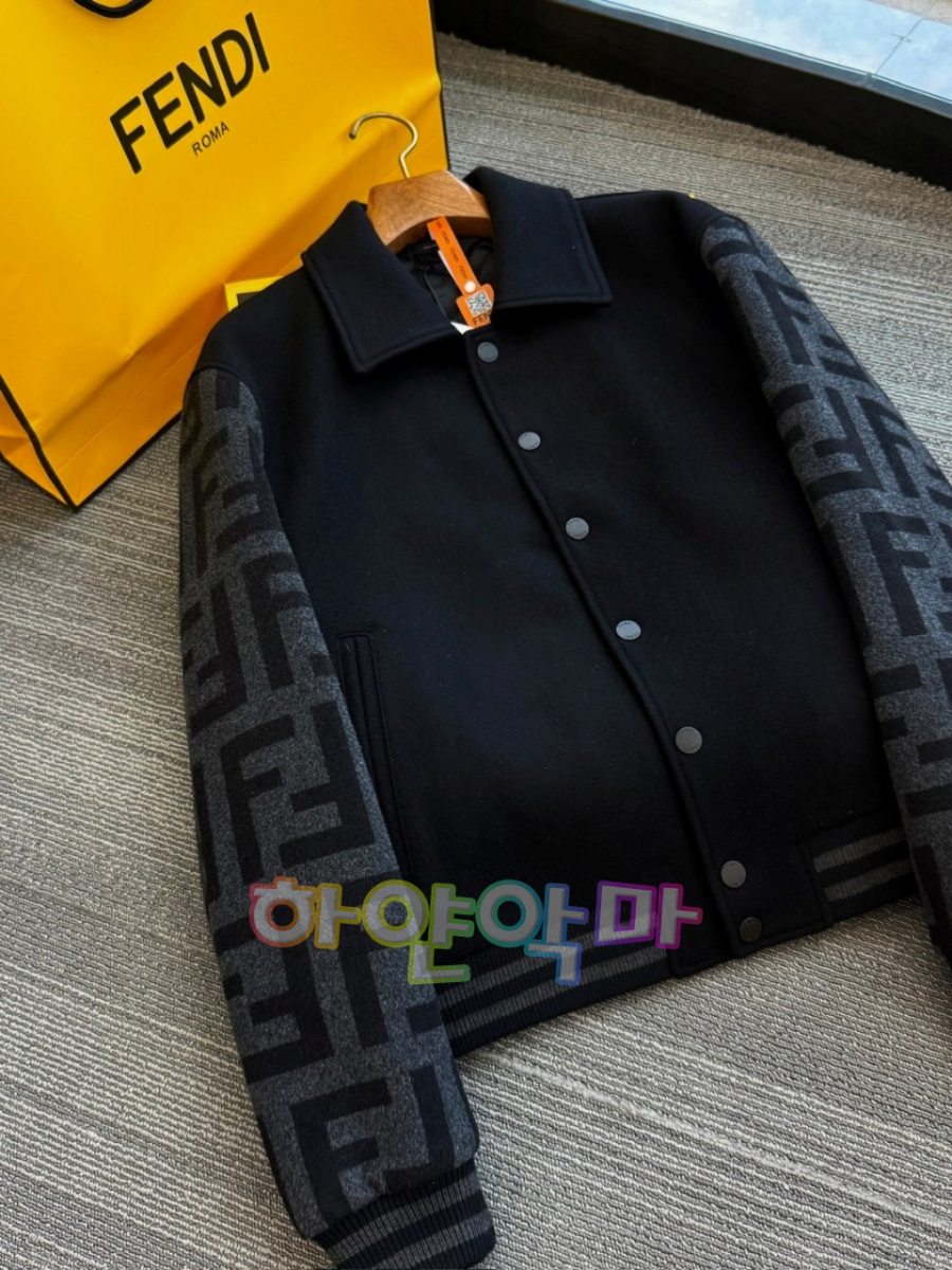 하얀악마 펜디 자켓 (10).jpg