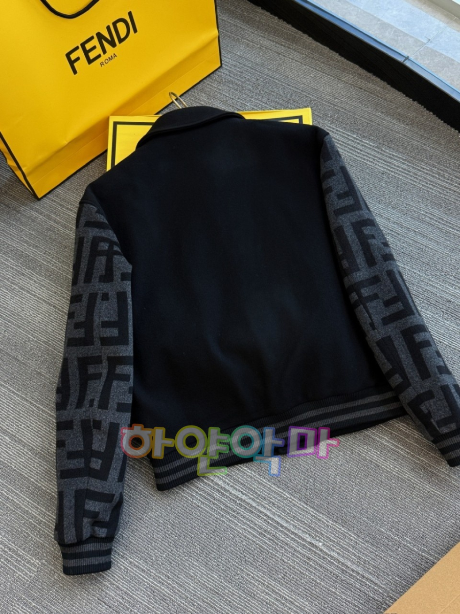 하얀악마 펜디 자켓 (12).jpg