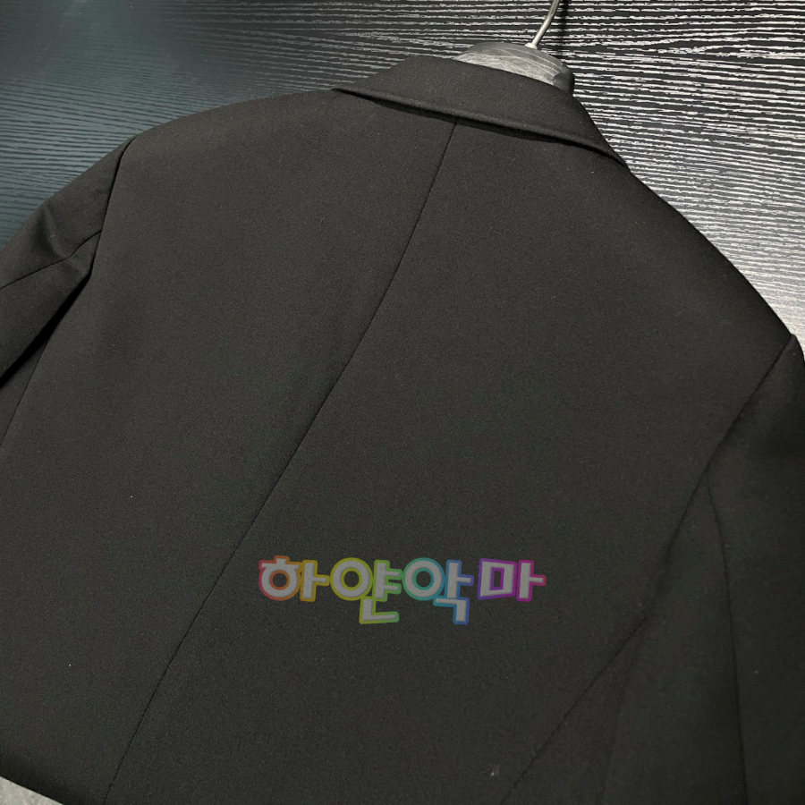 하얀악마 제냐 자켓 (13).jpg