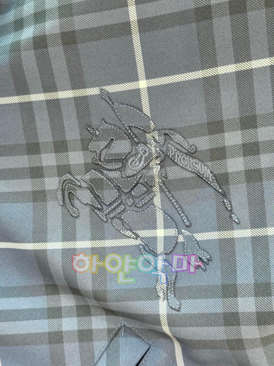 하얀악마 버버리 점퍼 (6).jpg