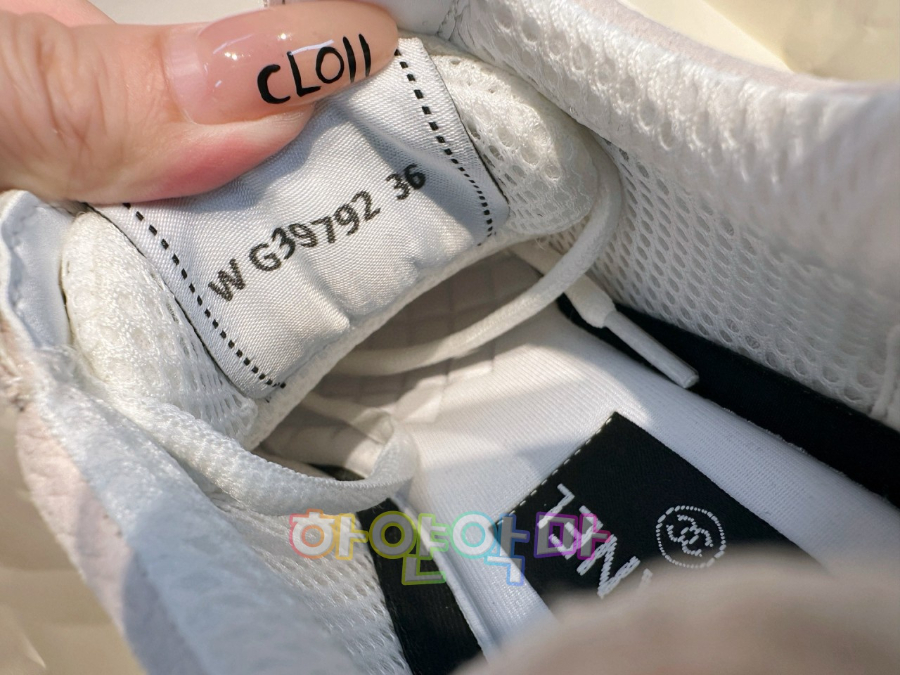 하얀악마 샤넬 운동화 (14).jpg