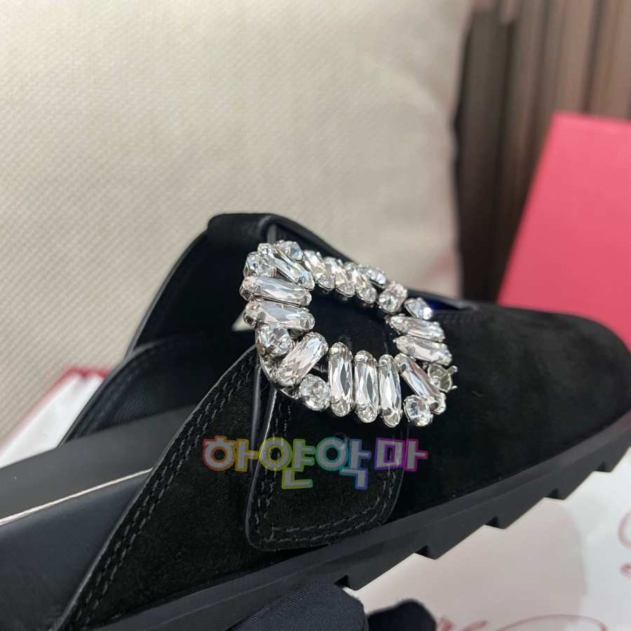 하얀악마 로저 블로퍼 (15).jpg