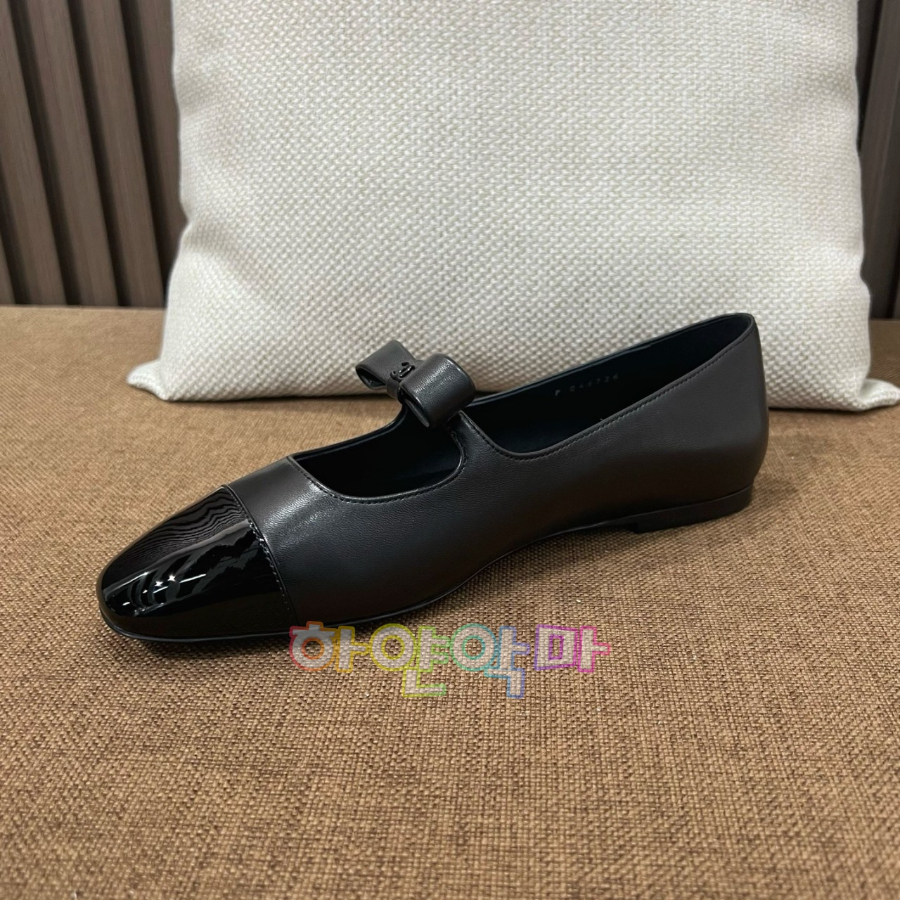 하얀악마 샤넬 플랫 (9).jpg