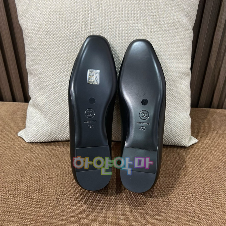 하얀악마 샤넬 플랫 (11).jpg