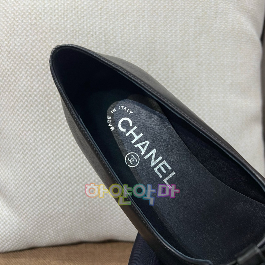 하얀악마 샤넬 플랫 (19).jpg