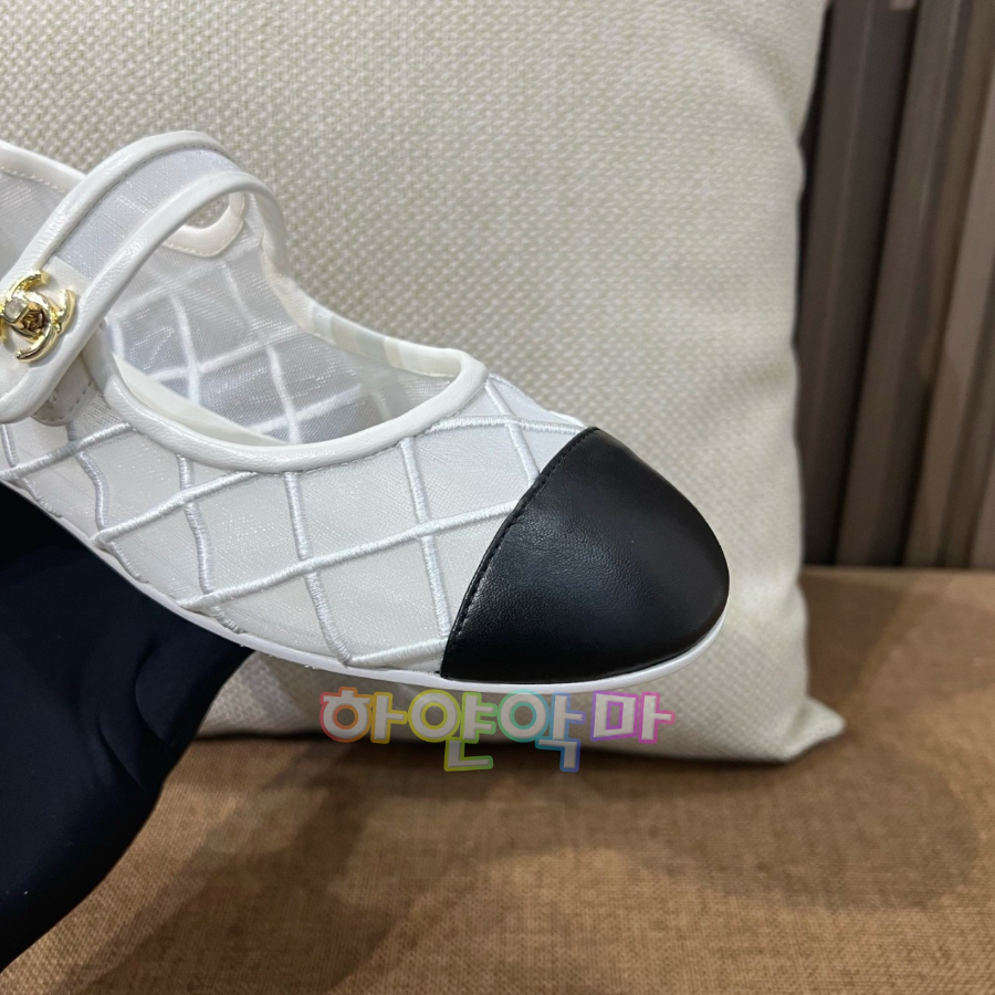 하얀악마 샤넬 플랫 (14).jpg