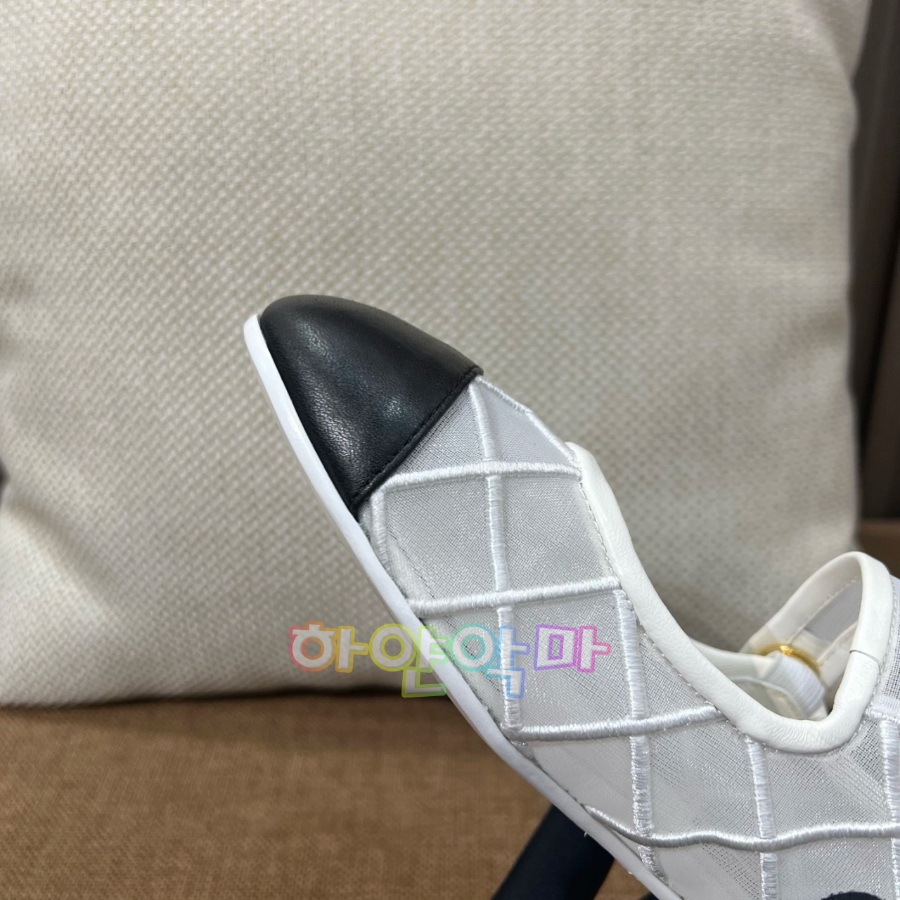 하얀악마 샤넬 플랫 (15).jpg
