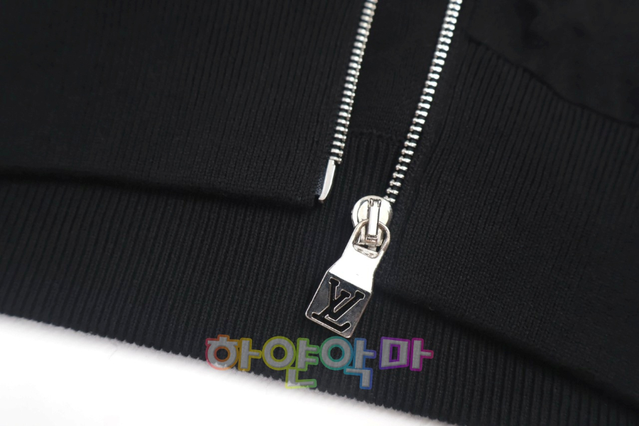 하얀악마 루이 집업 (7).jpg