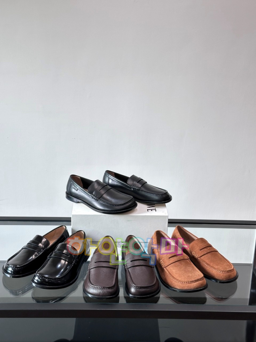 하얀악마 로에베 로퍼 (2).jpg