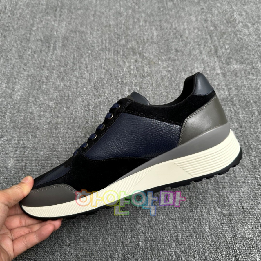 하얀악마 제냐 운동화 (10).jpg