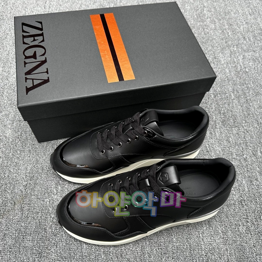 하얀악마 제냐 운동화 (3).jpg