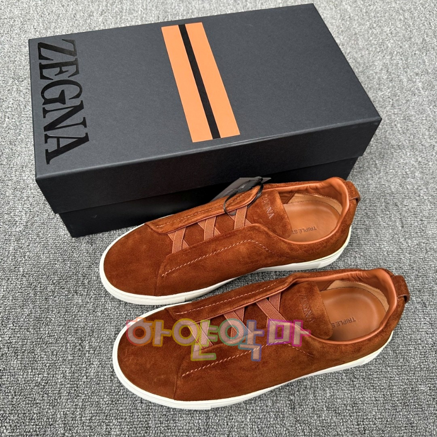 하얀악마 제냐 운동화 (5).jpg