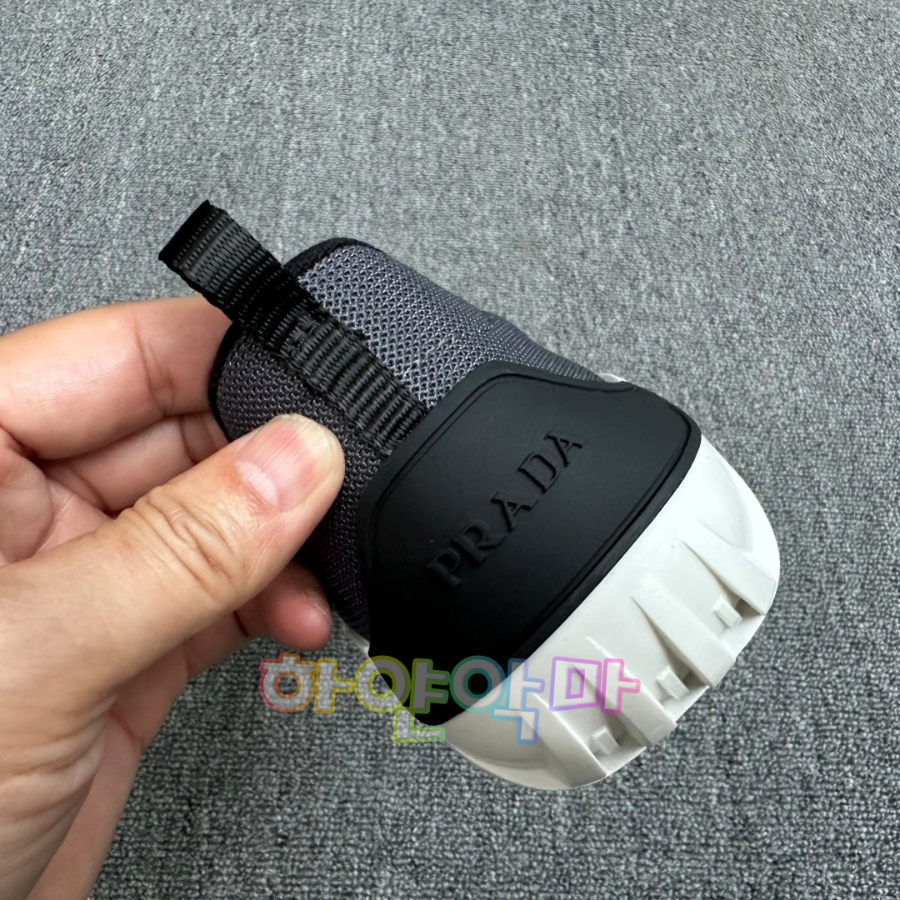 하얀악마 프라다 운동화 (13).jpg