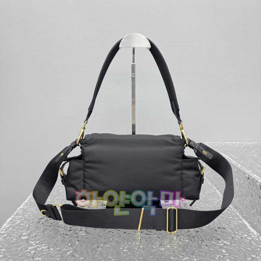 하얀악마 프라다 숄더백 (3).jpg