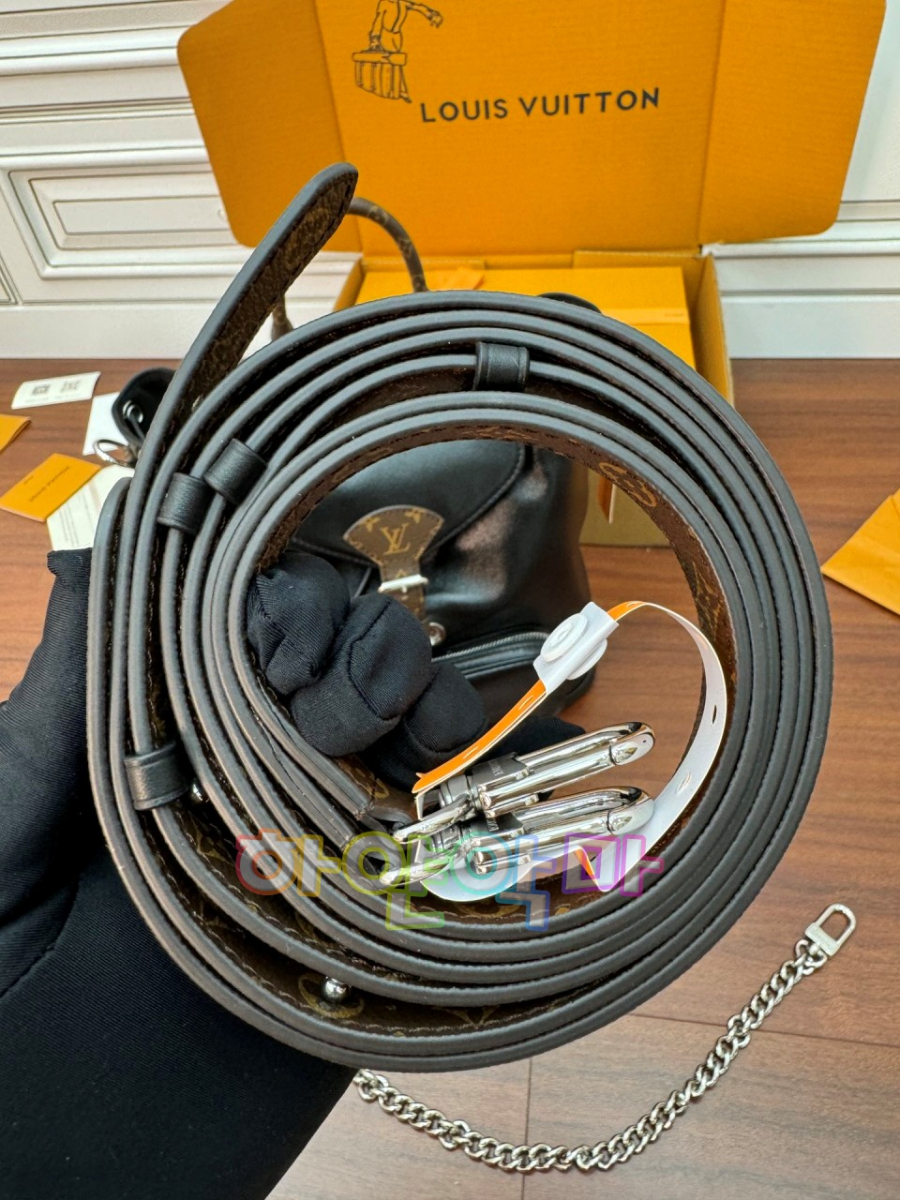 하얀악마 루이 몽수리 (6).jpg