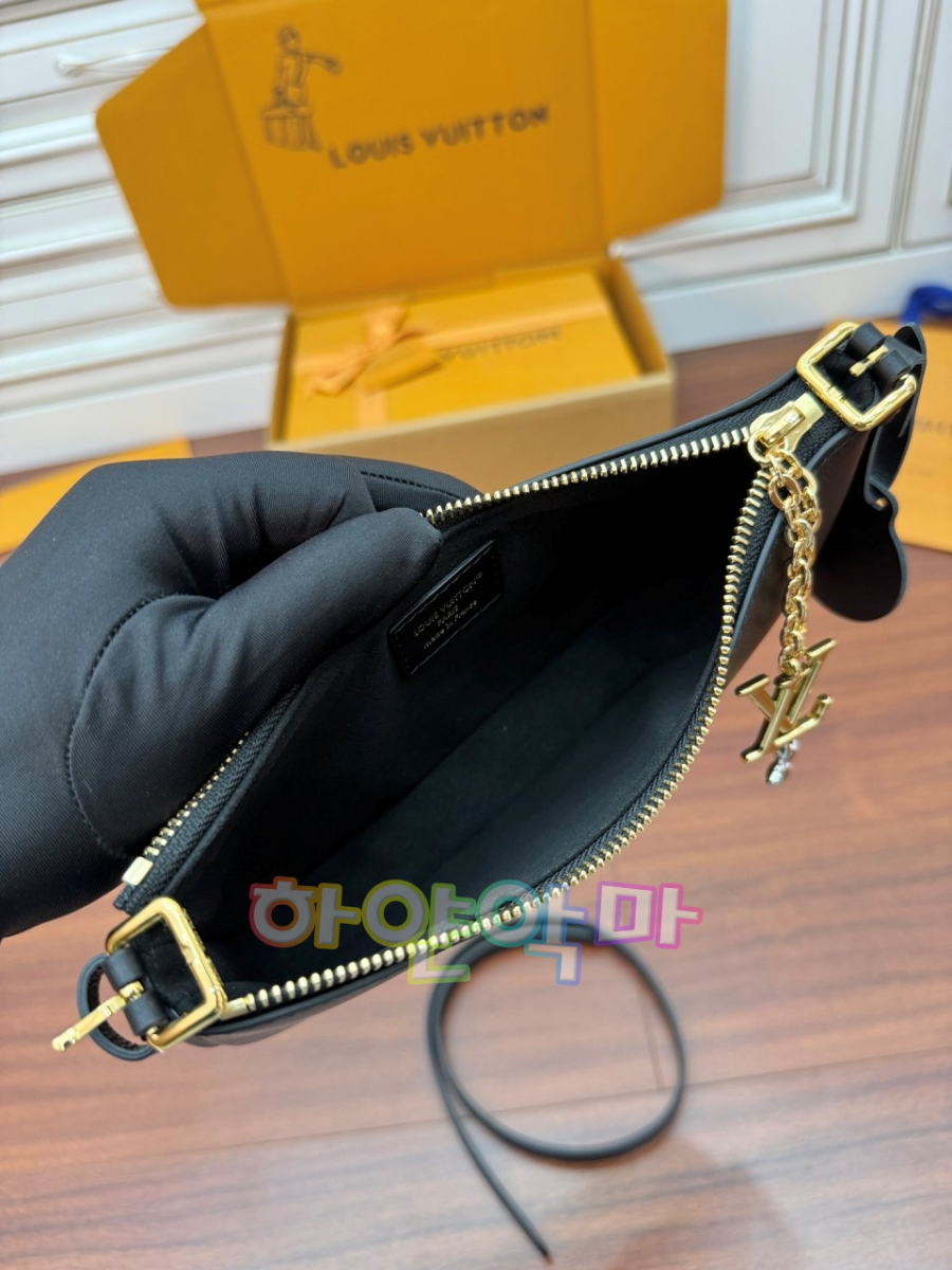 하얀악마 루이 포쉐트 (9).jpg