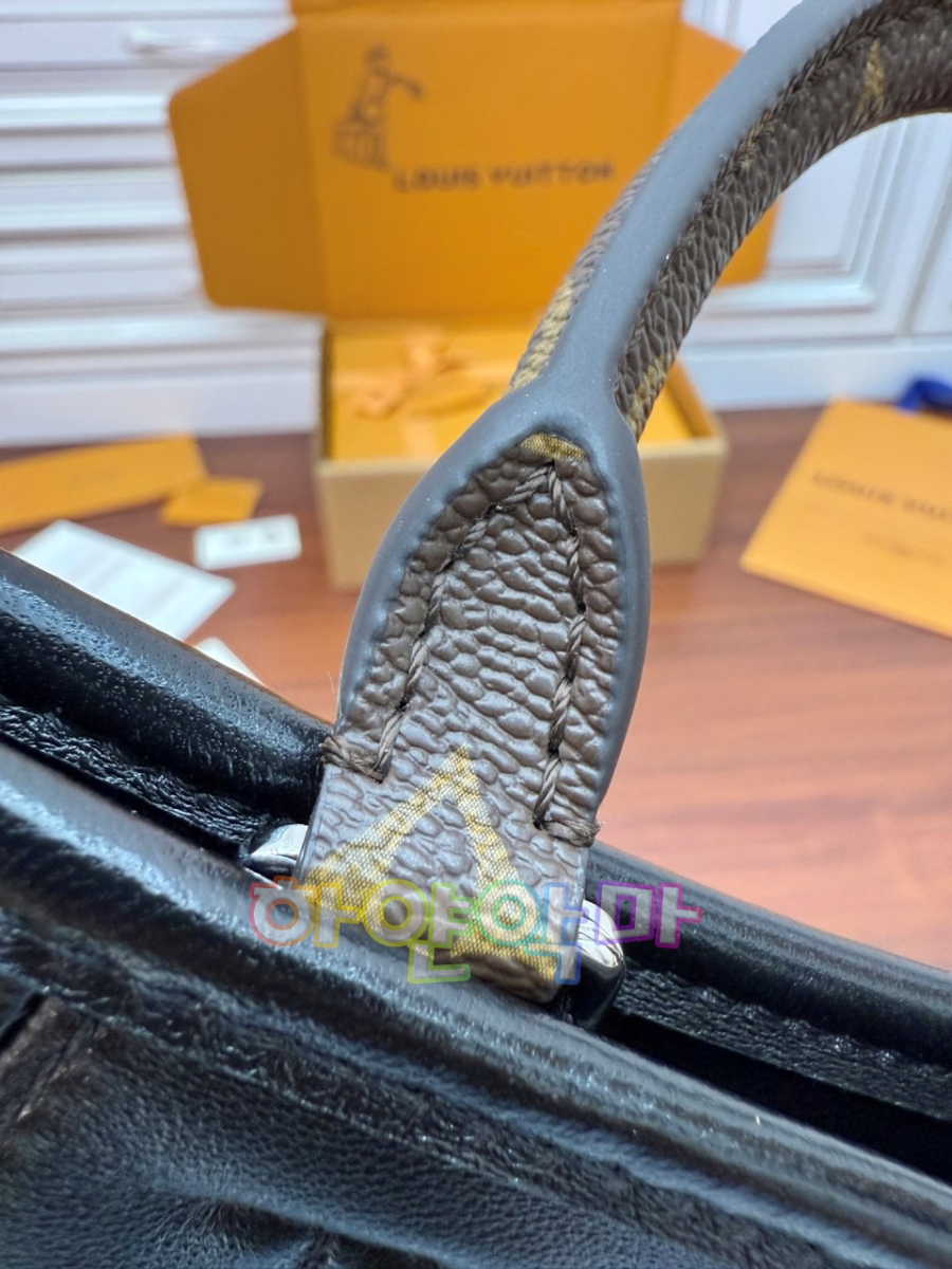 하얀악마 루이 백팩 (18).jpg