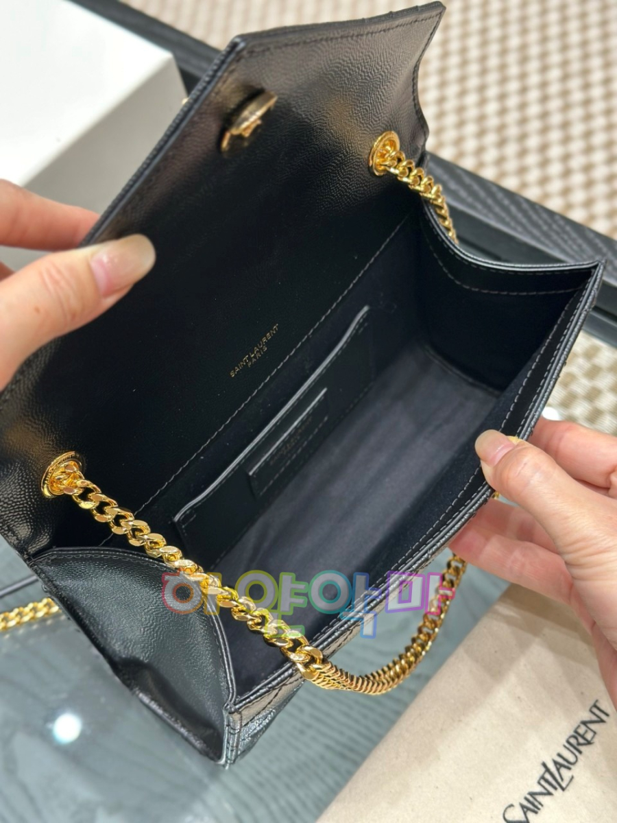 하얀악마 생로랑 크로스백 (10).jpg