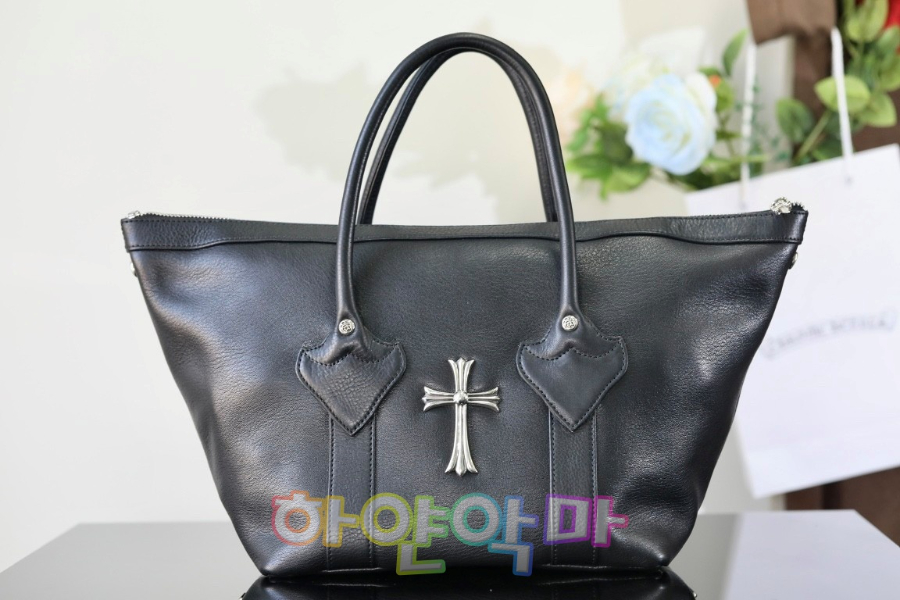 하얀악마 크롬하츠 모니카 (1).jpg