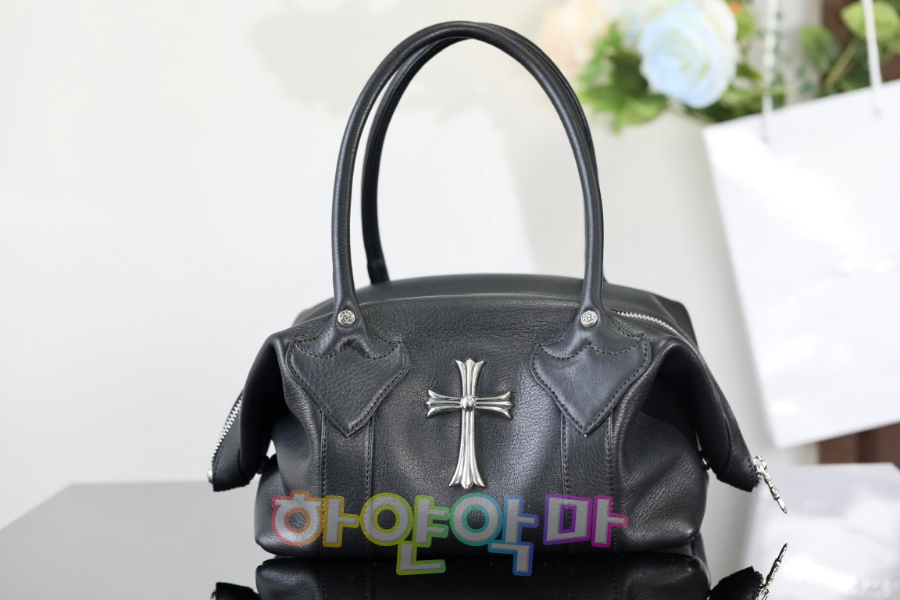 하얀악마 크롬하츠 모니카 (4).jpg