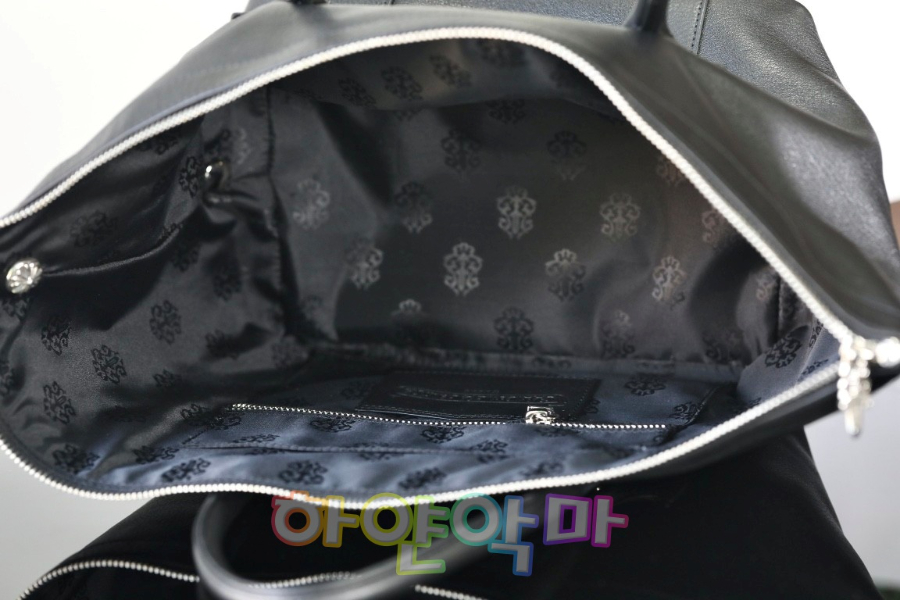 하얀악마 크롬하츠 모니카 (9).jpg