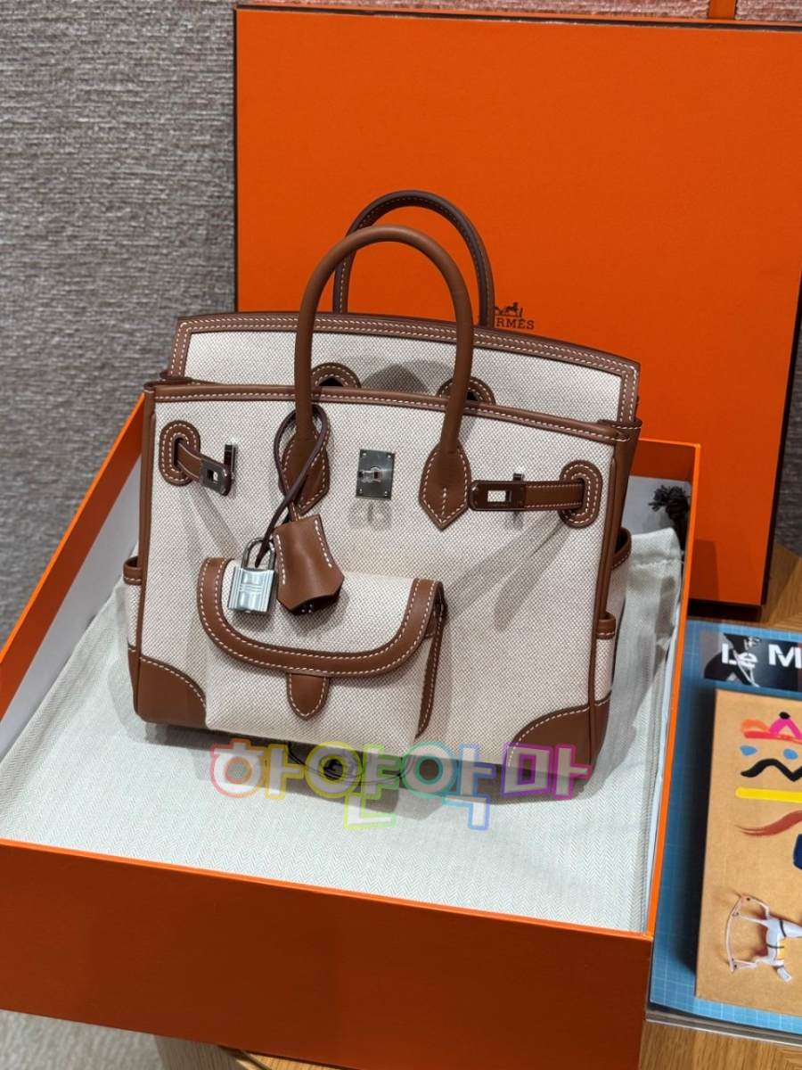 하얀악마 에르 버킨 카고 (3).jpg