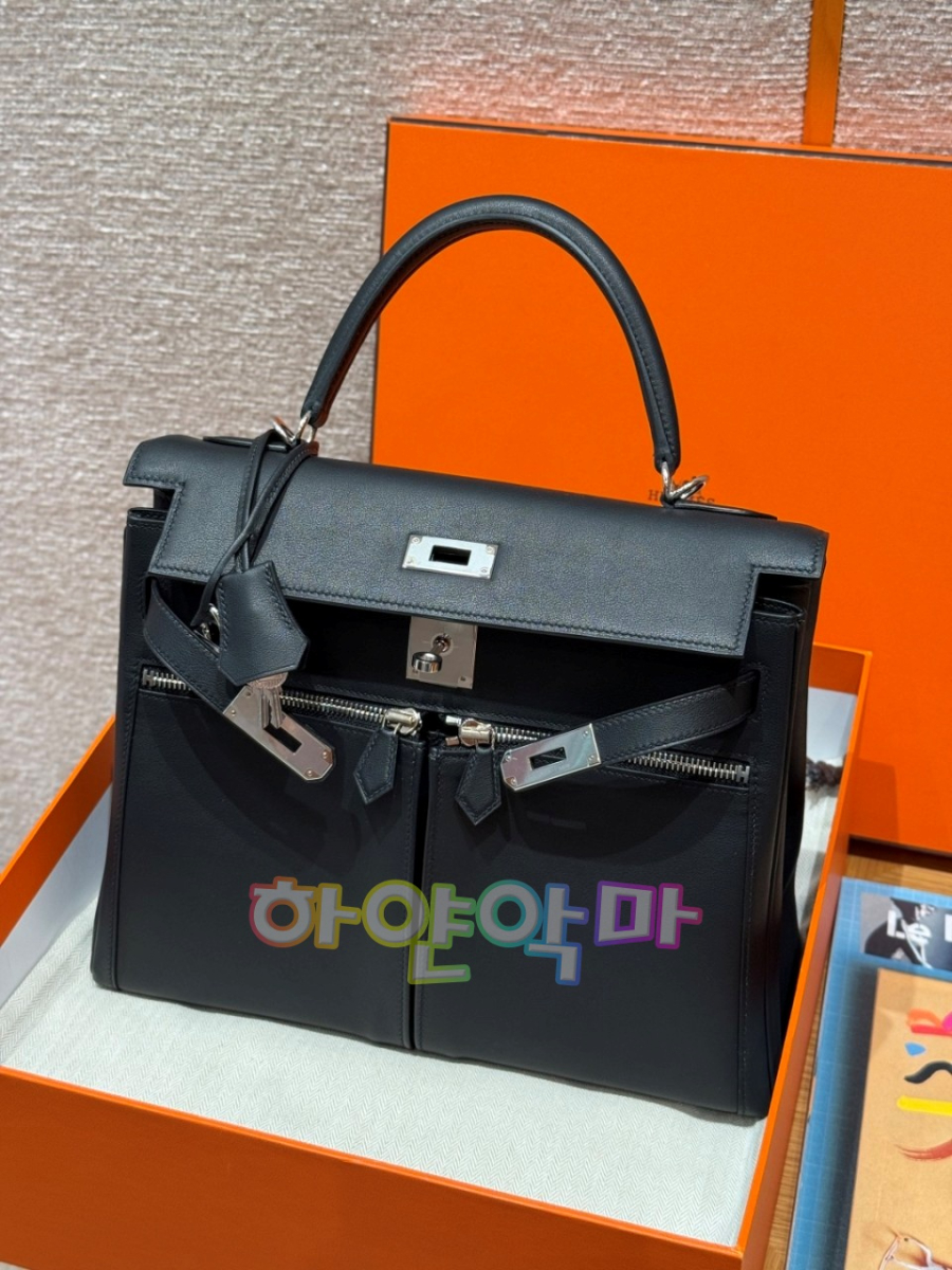 하얀악마 에르 라키스 (10).jpg