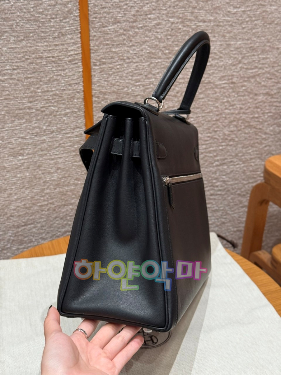 하얀악마 에르 라키스 (14).jpg