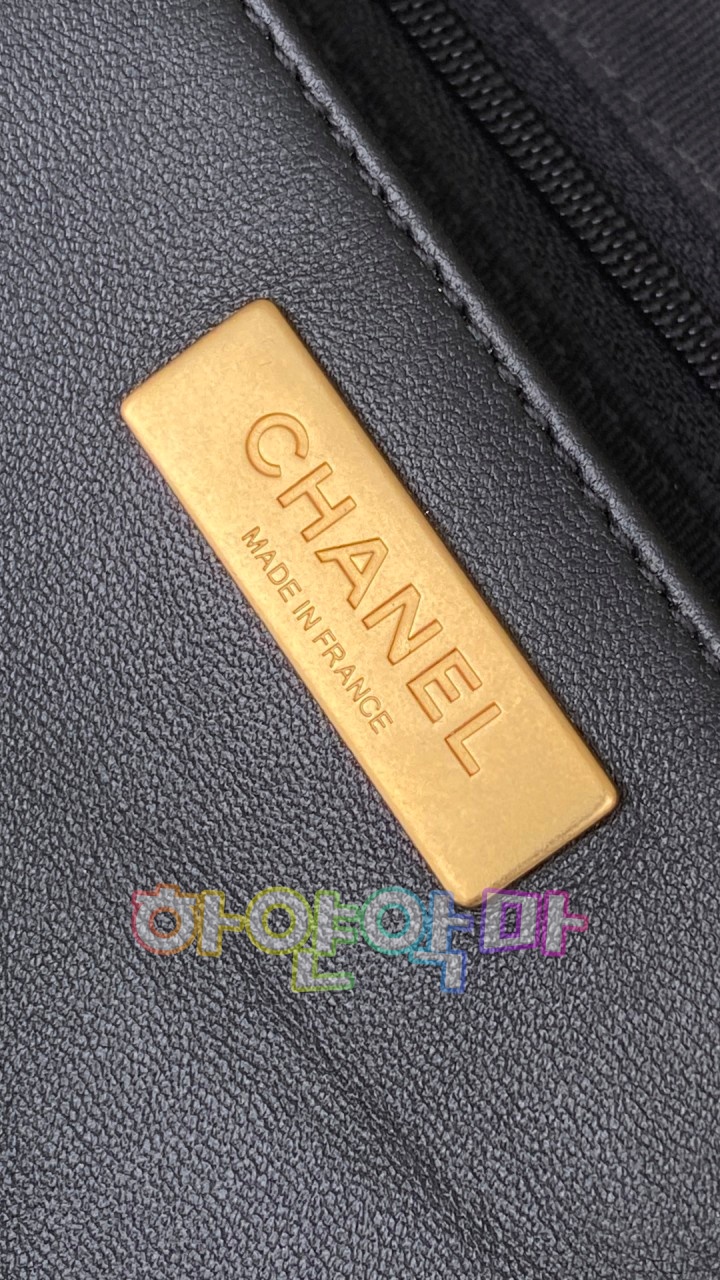 하얀악마 샤넬 볼링백 (19).jpg