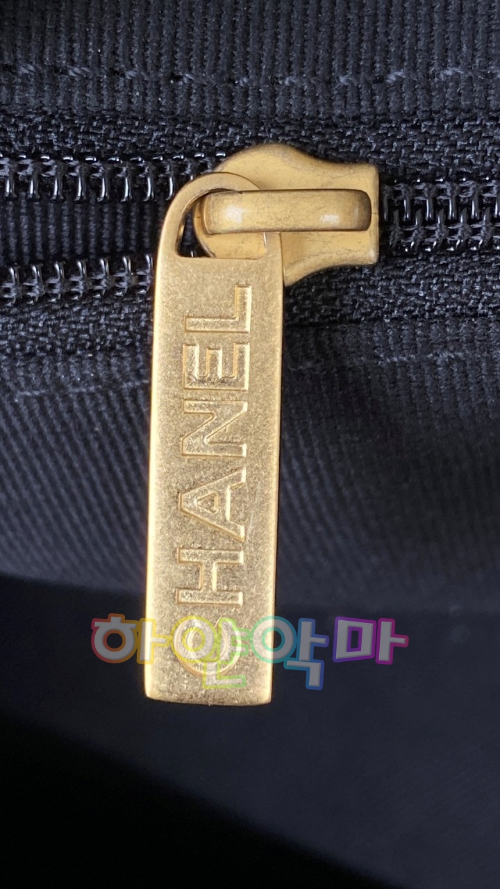 하얀악마 샤넬 볼링백 (20).jpg