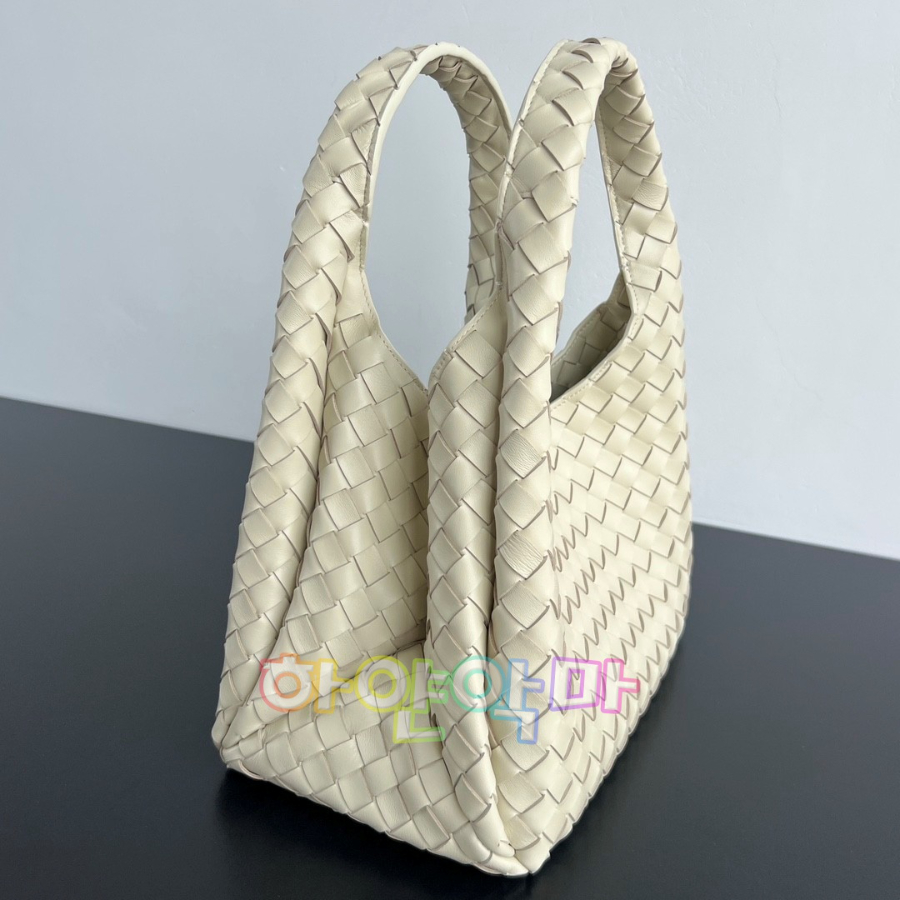 하얀악마 보테가 캄파나 (4).jpg