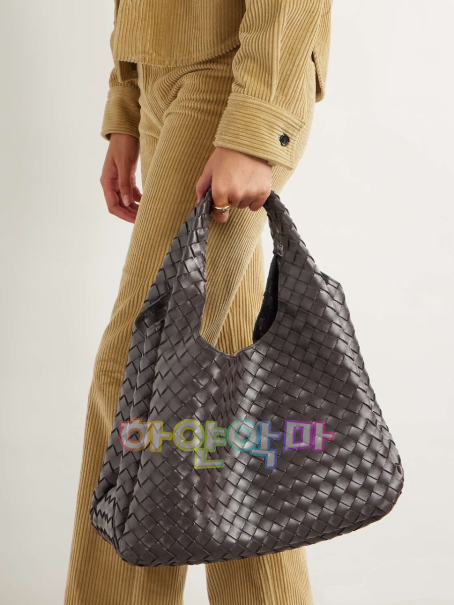 하얀악마 보테가 캄파나 (2).jpg