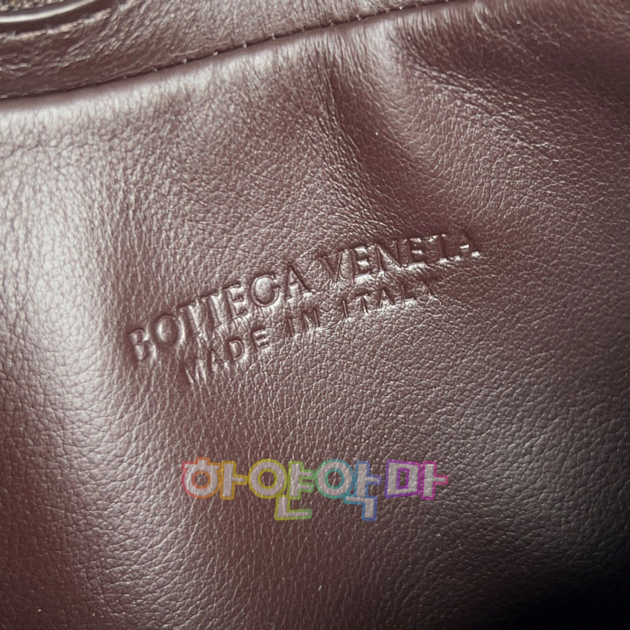 하얀악마 보테가 훌라우프 (8).jpg