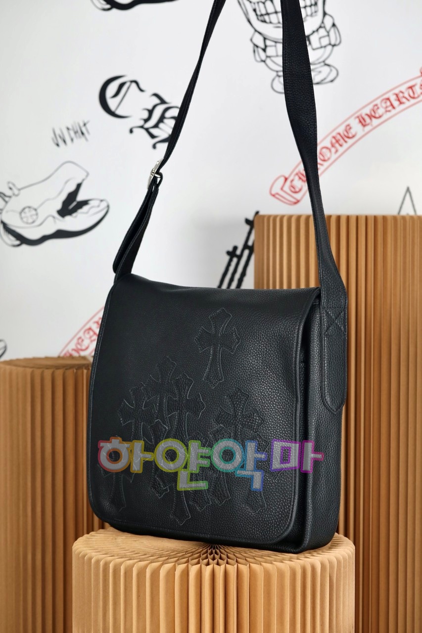 하얀악마 크롬하츠 크로스백 (7).jpg