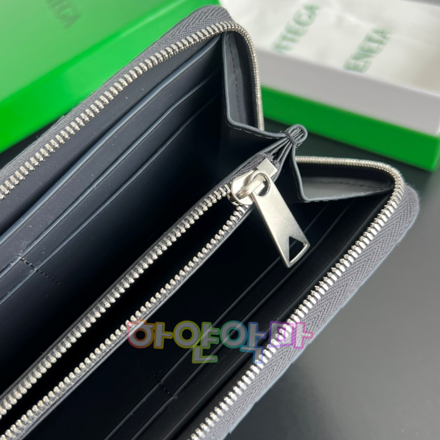  하얀악마 보테가 지갑 (6).jpg