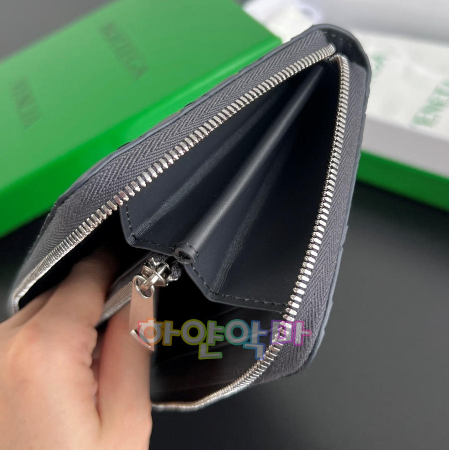  하얀악마 보테가 지갑 (8).jpg