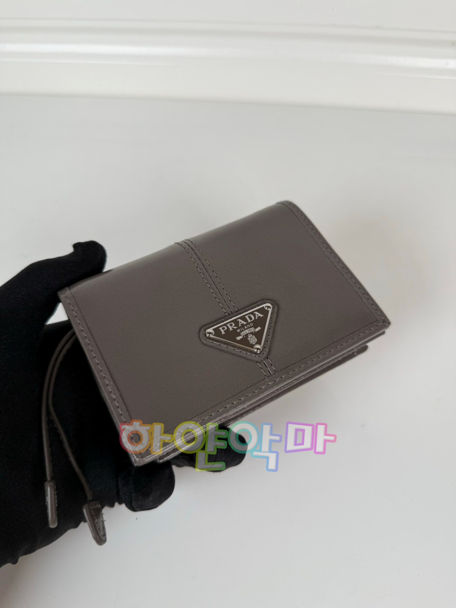 하얀악마 프라다 지갑 (5).jpg