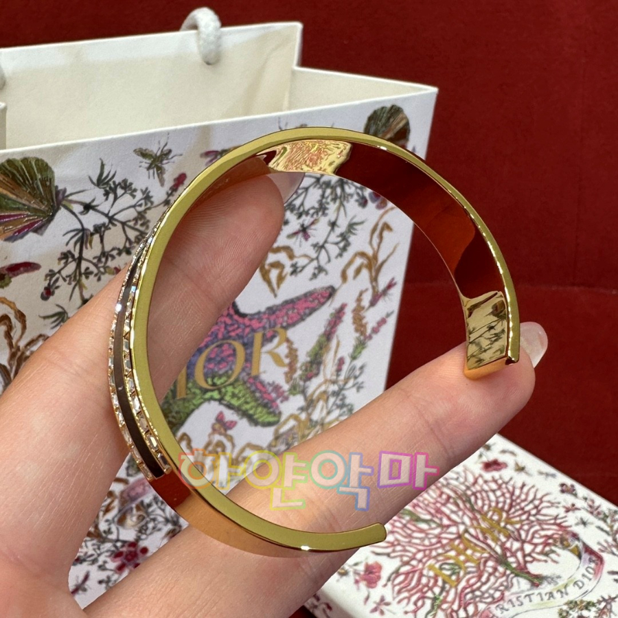 하얀악마 디올 팔찌 (5).jpg