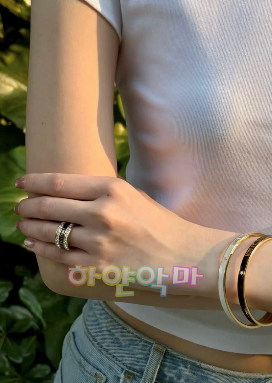 하얀악마 디올 반지 (1).jpg