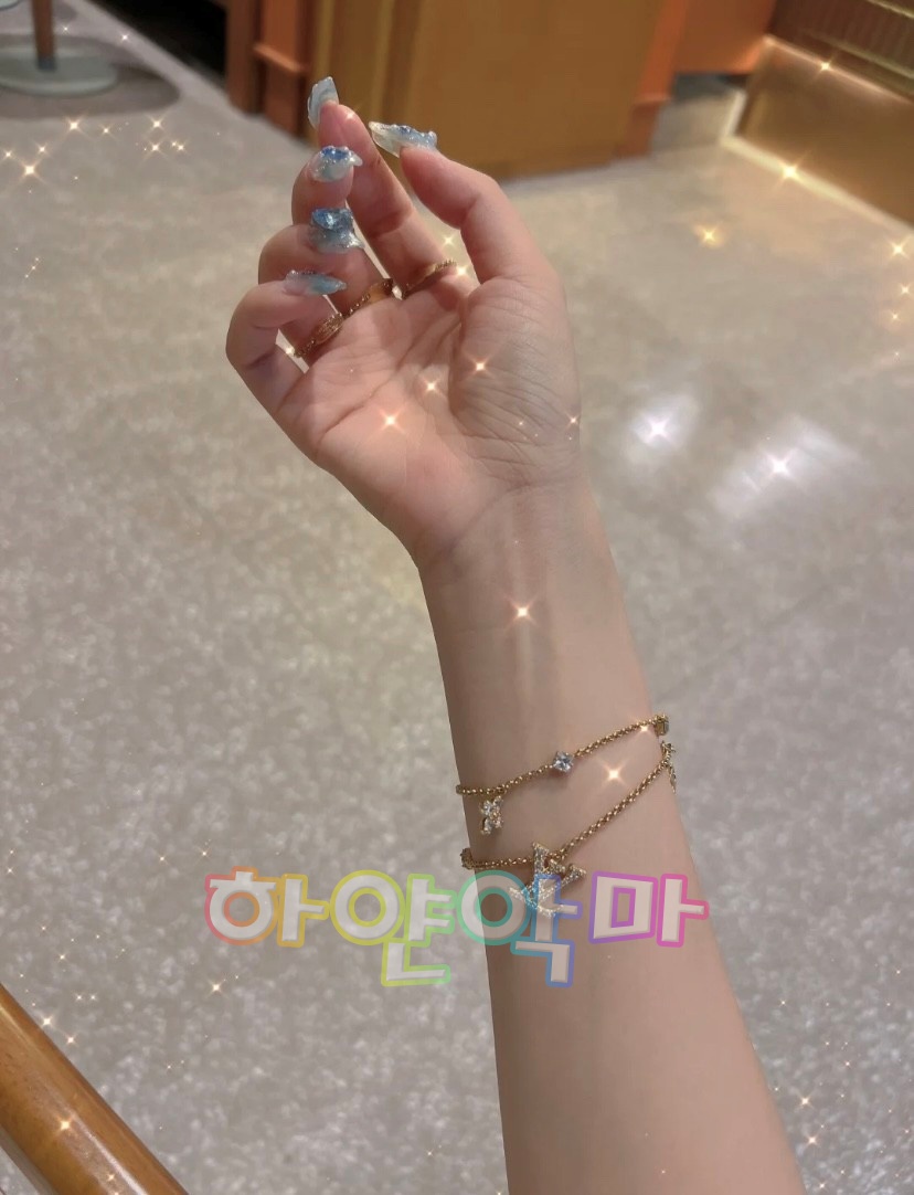 하얀악마 루이 팔찌 (2).jpg