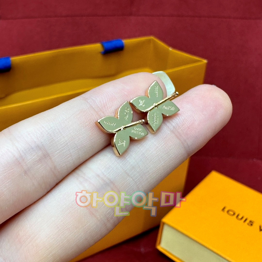 하얀악마 루이 귀걸이 (7).jpg