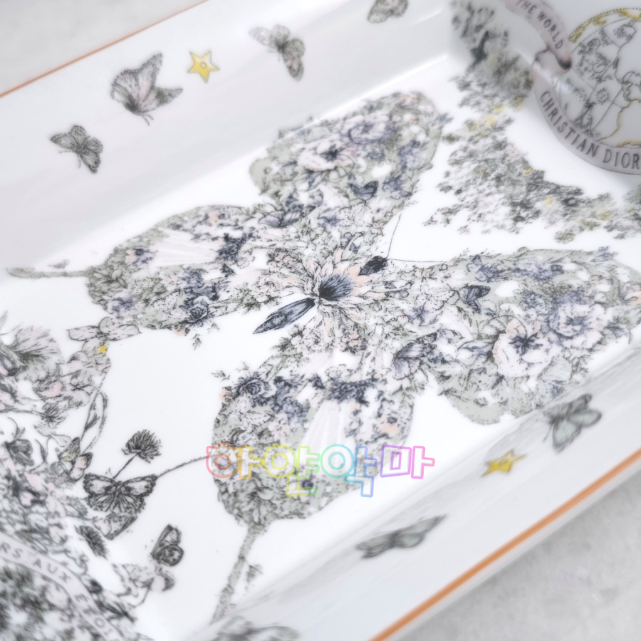 하얀악마 디올 접시 (3).jpg